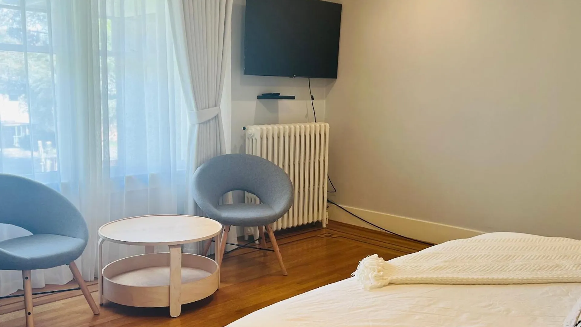 וונקובר West King Edward Luxury Guest Home 0*,  קנדה